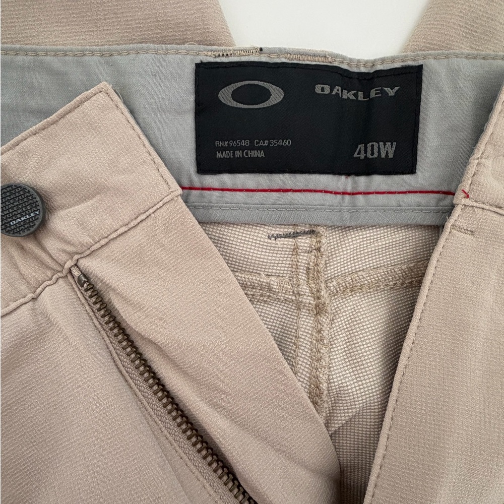 Oakley Men's Take 3.0 Pro Shorts - Tan and Wood Gray - Picture 2 of 10